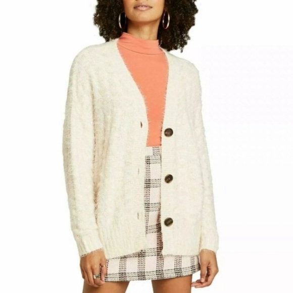 wild fable Sweaters - NWT Wild Fable Oversized Button Cardigan Medium